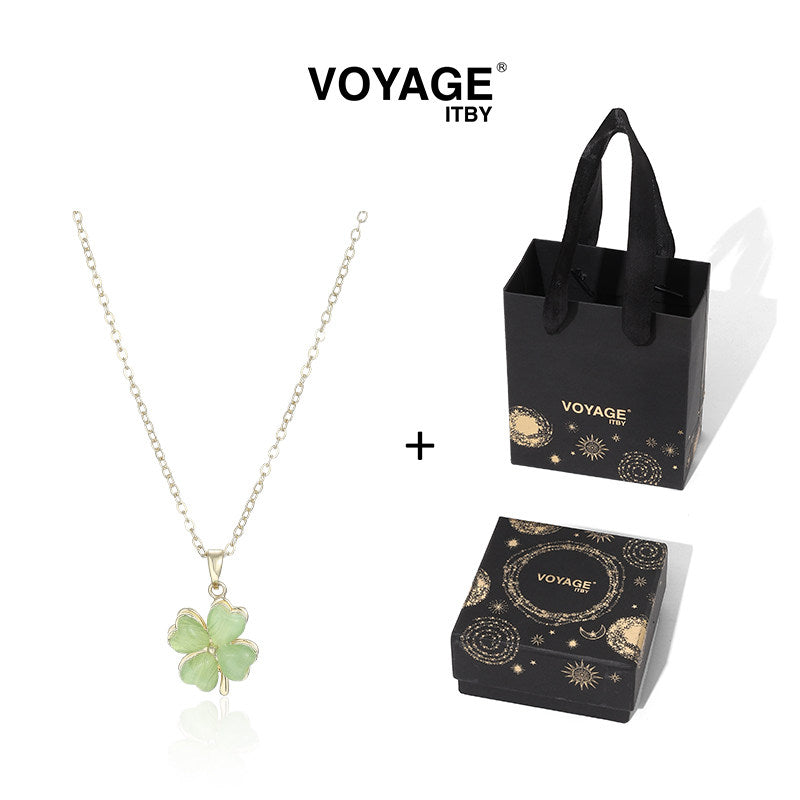 Green Clover Resin Pendant Necklace
