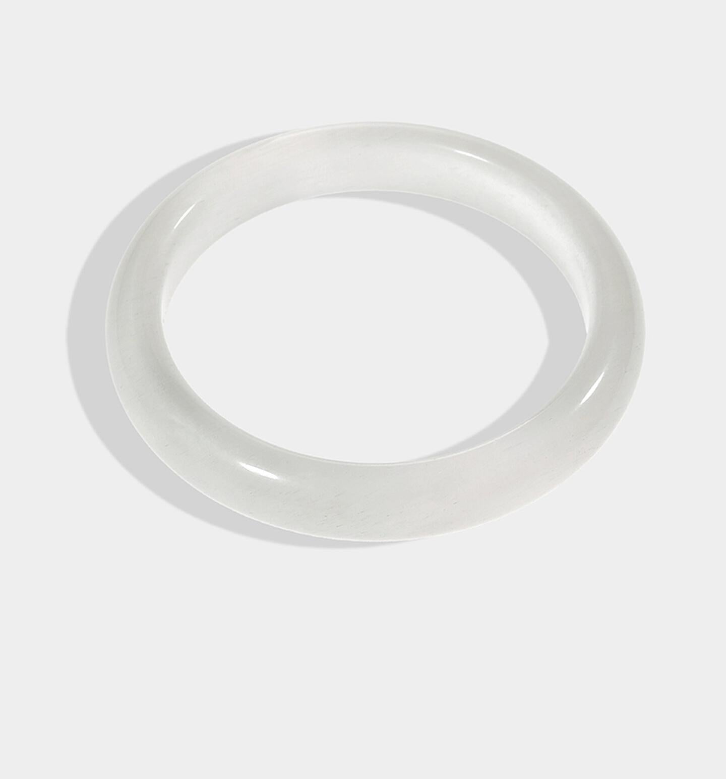 Chinese Glass Cat Eye Bangle