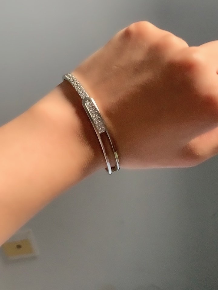 Starry Open Bangle Bracelet