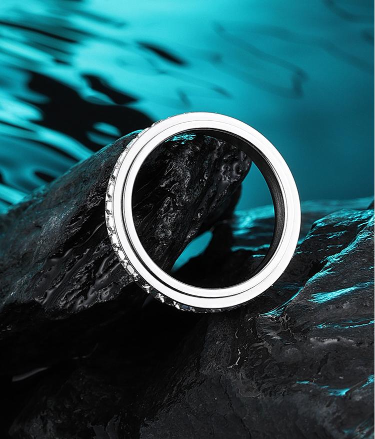 Rotating Titanium Gem Ring