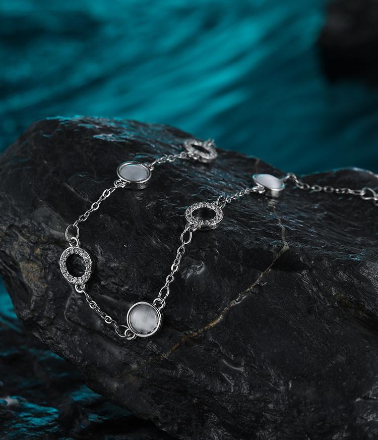 Silver Cat Eye Bracelet
